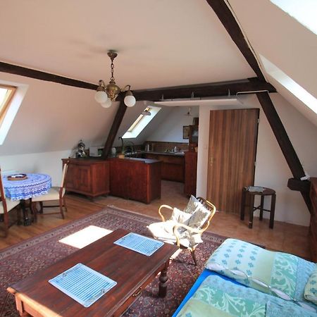 Ferienwohnung U Slunce Ostredek Exterior foto
