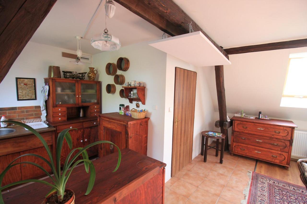 Ferienwohnung U Slunce Ostredek Exterior foto